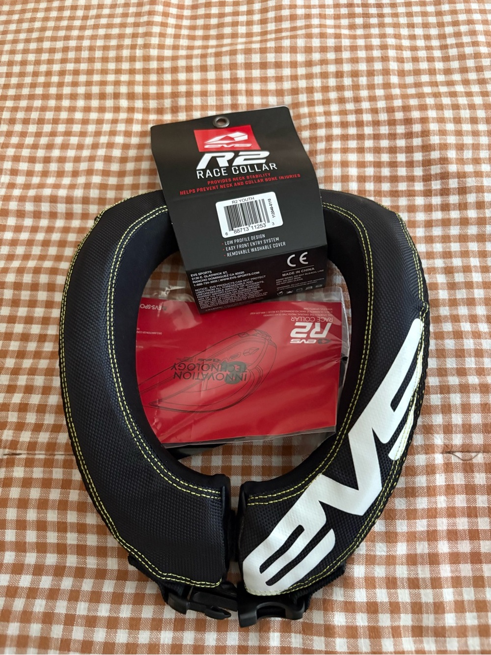 EVS youth race collar NEW